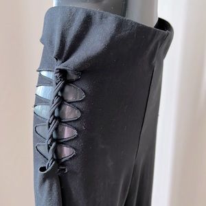 H&M Divided flare pants, XXS, black color